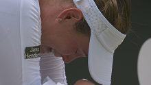Donna Vekic sobs late in the third set.