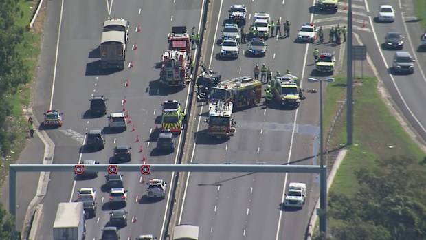 M4 crash Sydney