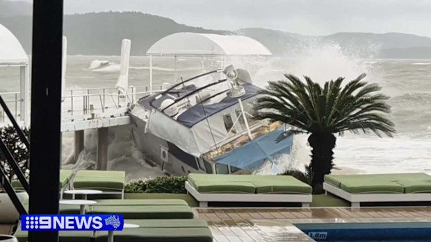 The Bureau of Meteorology has warned residents in and around Ayr and Bowen will see the heaviest rain, which could bring flash flooding into tomorrow.