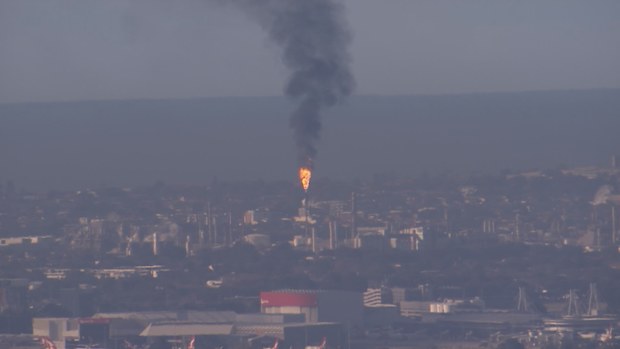 Fire in Sydney: huge flames at industrial site in Botany triggers ...