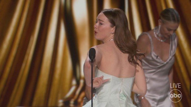 Emma Stone wins Best Actress at the 2024 Oscars.