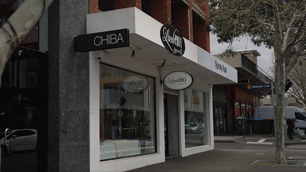 ACA - lashing out - Lash Envy store