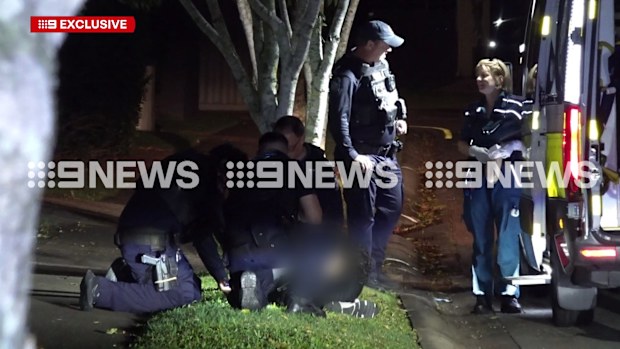 Two teenagers charged after allegedly crashing stolen car into tow truck on the Gold Coast