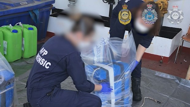 Kalbarri: Police seize hundreds of kilograms of cocaine in WA holiday ...
