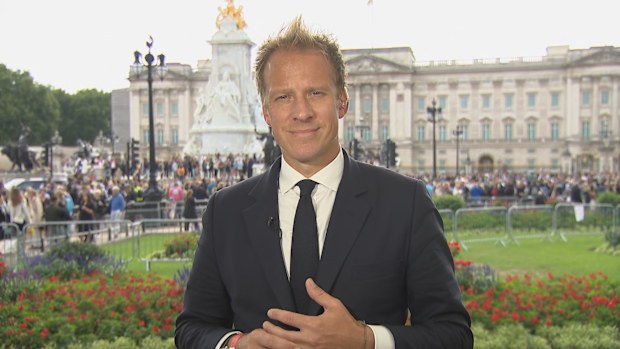 Royal photographer Chris Jackson chats to 9News during rolling coverage about photographing Queen Elizabeth