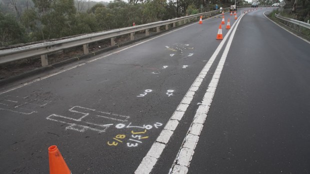 The stretch over the Blue Mountains known as Victoria Pass was built by convicts but now, dangerous cracks are emerging.