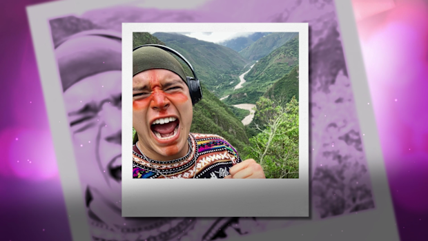 Carlos Sanson Jr, Bump, Stan, 9Honey, Best Selfie