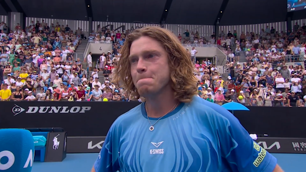 Andrey Rublev chats to Wally Masur.