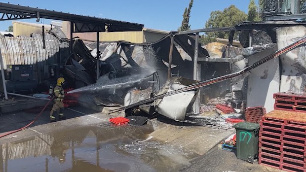 A large Turkish Bakery has caught fire in Perth's east, prompting hazmat warnings as potentially hazardous smoke billowed above the city. 