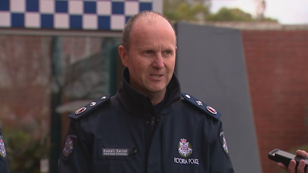 Victoria Police Deputy Commissioner Regional Operations Russell Barrett urged Freeman to surrender.