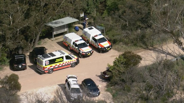 Emergency services at the entrance of the walking track in the Blue Mountains.