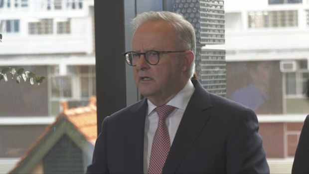 Anthony Albanese reaffirmed his right to support protest, but insisted it had to be repectful.