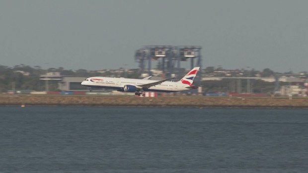 A British Airways plane has made an emergency landing at Sydney Airport. Singapore-bound flight BAW16 had taken off from Sydney just after 3pm shortly before the pilot issued a mayday and the flight was seen circling around the city.