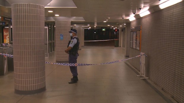 Sydney police shooting: Auburn police shoot dead man they say ...