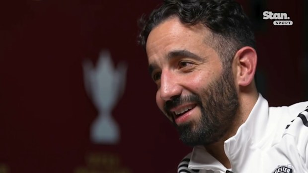 Ruben Amorim, Stan Sport'un Adam Peacock ile sohbet ediyor.