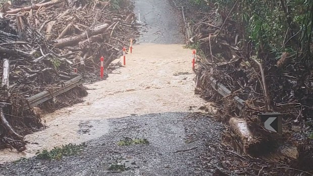 Weather update: Flood-hit Far North Queensland bracing for more heavy ...