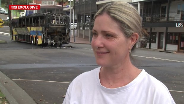 A bus driver and a local woman are being hailed as heroes after rescuing 33 children from a burning school bus on the NSW South Coast this morning. 