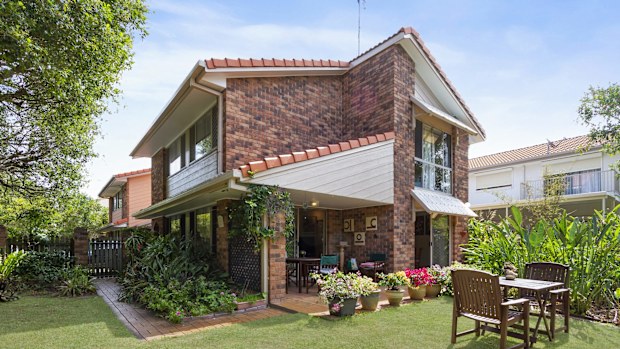 How it Sold: Labrador house goes for less at auction than pre-auction ...