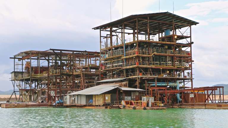 Sierra Rutile wet mining facility in Sierra Leone. Credit: 