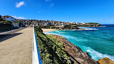 2. Bondi Beach to Coogee Beach Walk (Sydney, New South Wales)