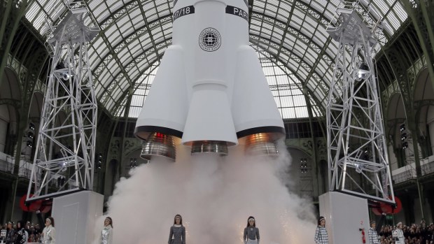 Runway Report: See How Karl Lagerfeld Launched a Rocket for Chanel's Paris  Fashion Week Show