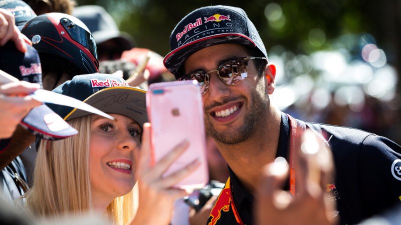 Australian Formula One Grand Prix fans lament the lack of buzz