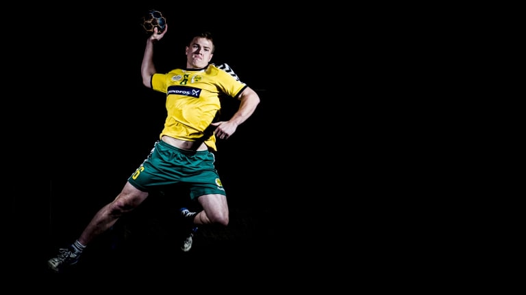 Hannah Mouncey hopes to play for Australian women's ...