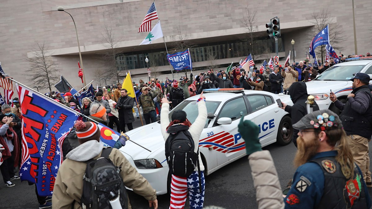 US protests: Prime Minister changes travel advice for Australians ...