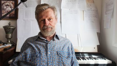 Ross Edwards' canoe finally makes landfall