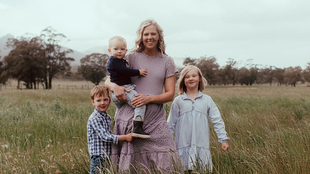 Kate Mitchell with her three children, Grace, Harry and Darcy.