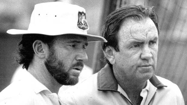 Allan Border (left) and Bob Simpson in 1987.