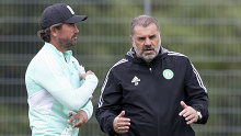 Celtic manager Ange Postecoglou with Harry Kewell during a Celtic training session.