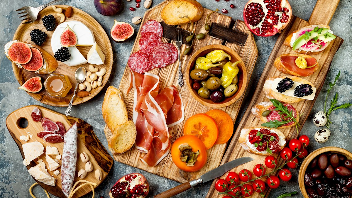 Dietitian's rules to follow when making festive platters for holiday ...