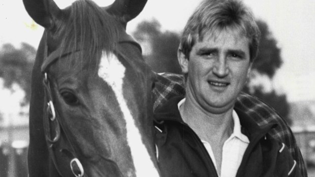 Steve Richards with Pekemagess.