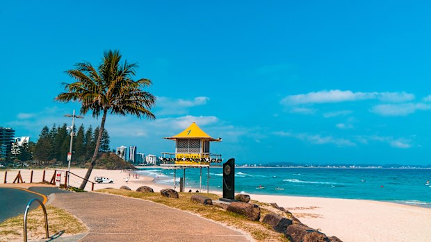 Panoramic view of the road along the Rainbow Bay Beach, one of the most popular beaches on the Gold Coast, Queensland, Australia.