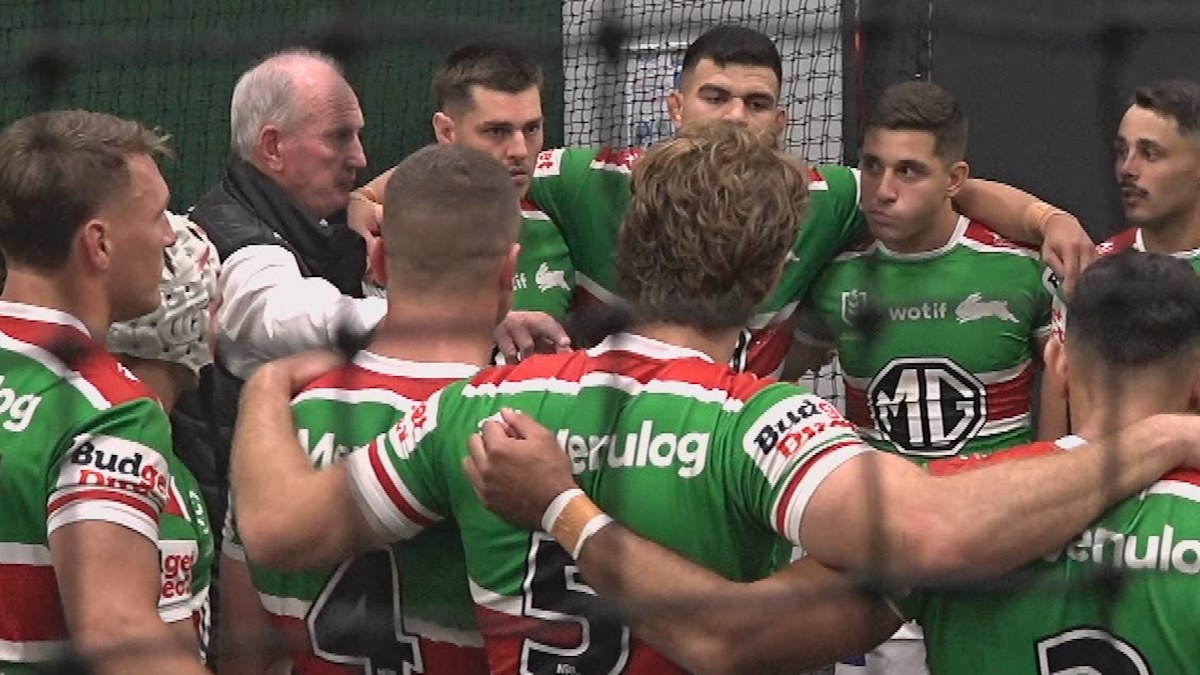 NRL Nieuws 2026 | Het try-record van Alex Johnston; Toespraak van Wayne Bennett; Rabbitohs uit Zuid-Sydney