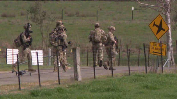 Porepunkah police during manhunt for Dezi Freeman