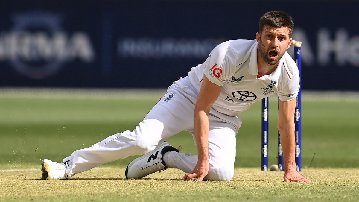 England dealt huge injury blow ahead of Adelaide Test