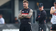 De Goey is suffering an abdominal strain.