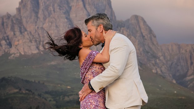 EMBARGO 9PM 16/11 The Golden Bachelor Finale