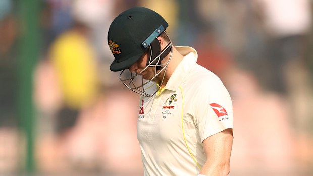Steve Smith looking dejected