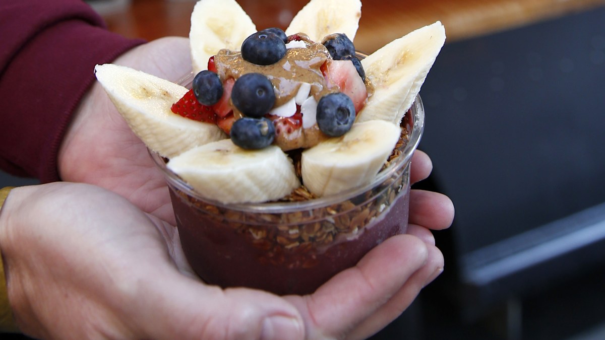 'The pricey acai trend shows no signs of slowing down - but why are ...