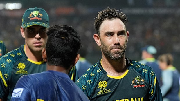 Glenn Maxwell, mağlubiyet sonrası üzgün.