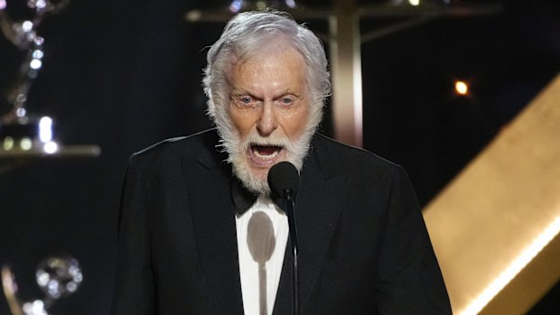 Dick Van Dyke accepts the award for outstanding guest performance in a daytime drama series for "Days of our Lives" during the 51st Daytime Emmy Awards on Friday, June 7, 2024, at the Westin Bonaventure in Los Angeles. (AP Photo/Chris Pizzello)