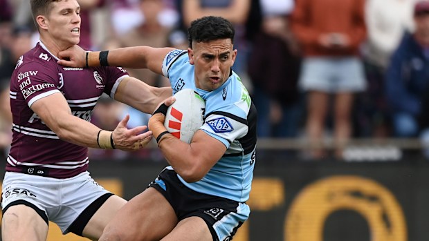 Kayal Iro in action for the Sharks against the Sea Eagles in round 27.