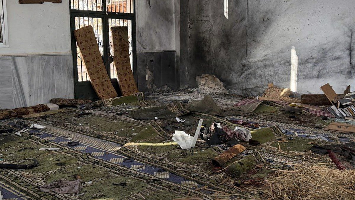 Mosque bombing in Syria leaves eight dead and 18 wounded
