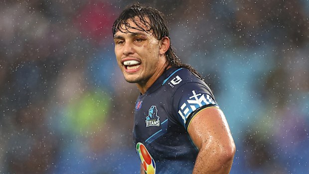 Tino Fa'asuamaleaui.