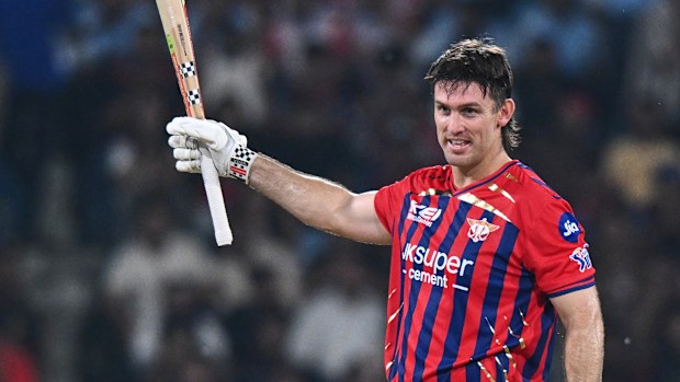 Lucknow Super Giants' Mitchell Marsh celebrates his century during the Indian Premier League cricket match between Royal Challengers Bengaluru and Lucknow Super Giants in Lucknow, India, Thursday, May 7, 2026. (AP Photo)