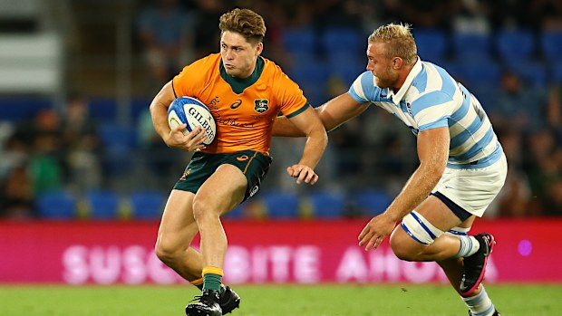 James O'Connor of the Wallabies makes a run against the Pumas.