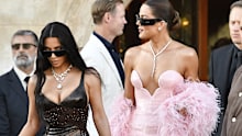 The sisters are seen during the wedding in Venice. 